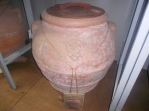 Orcio in Terracotta Antico, Periodo Metà  800