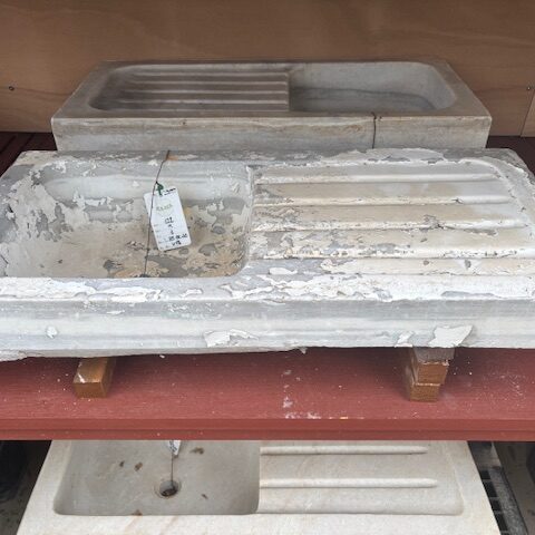 Acquaio in Marmo con Scolapiatti