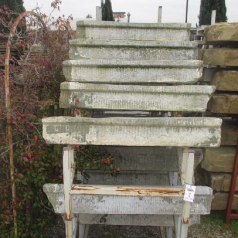 Scalini in pietra serena rigati