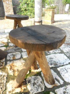 Tavolo in Legno con 6 Sgabelli