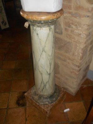 Colonna in Legno Laccata Verde