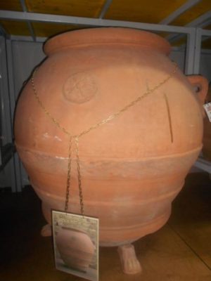 Orcio in Terracotta Antico, Periodo Metà  800