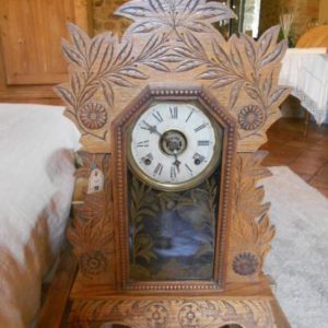 Orologio in Legno da Tavolo