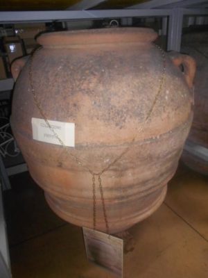 Orcio in Terracotta Antico, Periodo Metà  800