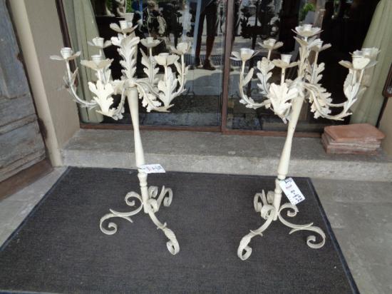 Coppia di Candelieri in ferro