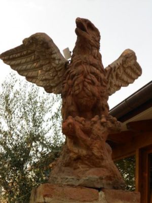 Coppia di Aquile in Terracotta