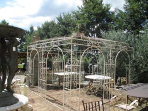 Gazebo in Ferro Pieno Color Panna