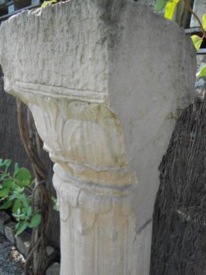 Colonna in Pietra (Vendita a Coppia)