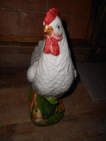 Gallina in porcellana