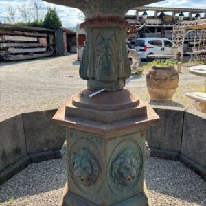 fontana in ghisa