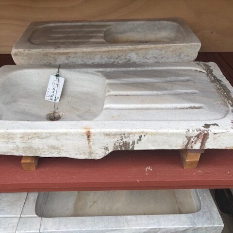 Acquaio in Marmo con Scolapiatti