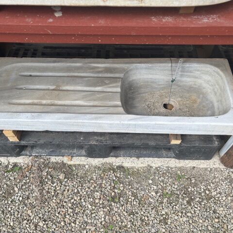 Acquaio in Marmo con Scolapiatti