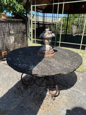 Piano Rotondo in Pietra Forte