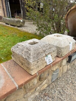 Coppia di Sopra colonna in Travertino