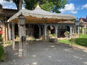 Gazebo in Ferro Pieno Color Panna