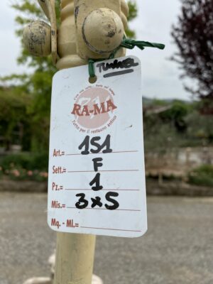 Gazebo in Ferro Quadrato Avorio