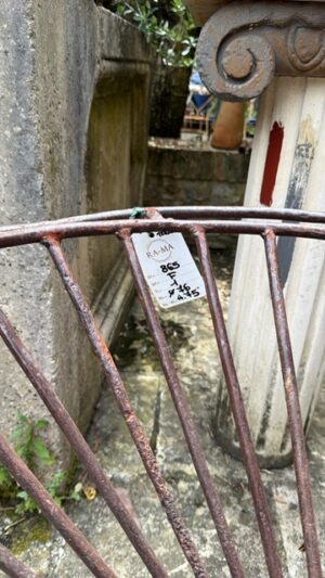 Base tavolo in Ferro pieno "Pavone"