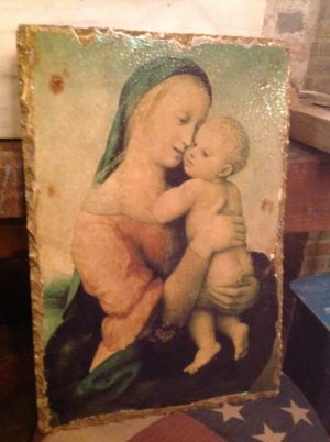 Madonna con Gesù Bambino su Travertino