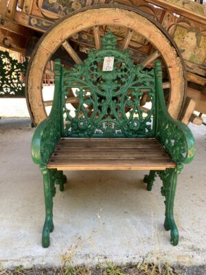 Coppia di poltroncine Reali in ghisa e ferro