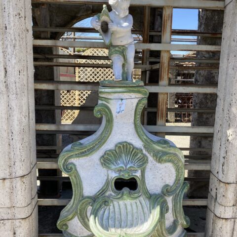 Fonte in cotto Giardini Boboli