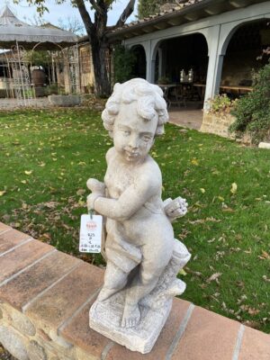 Putto con Arco in Pietra Cupido