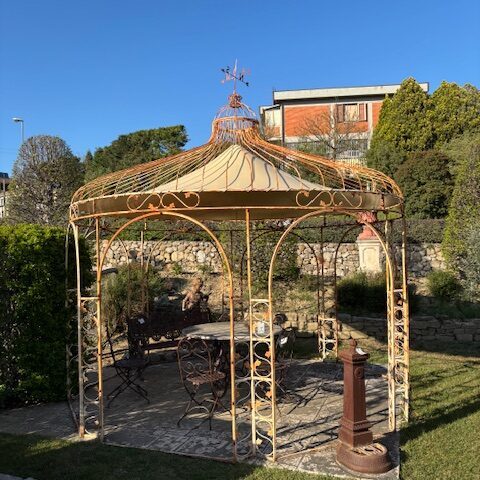 Gazebo Fiano Crema