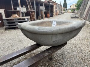 Vasca in Pietra Serena Angolare