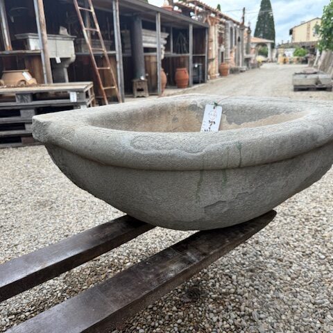 Vasca in Pietra Serena Angolare