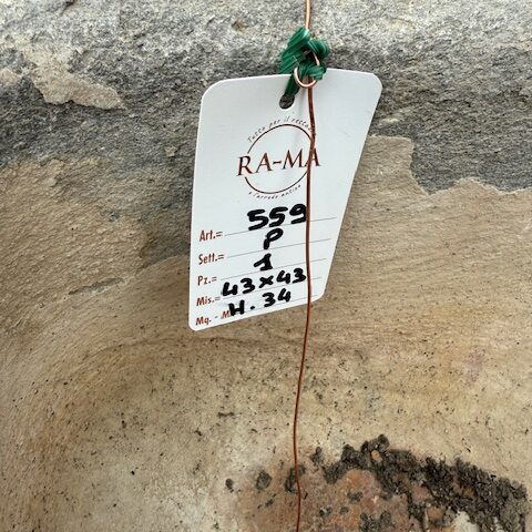 Vasca in Pietra Serena Angolare