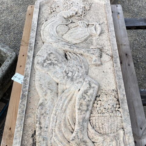 Moglie di Bacco Bassorilievo in Pietra di Verona