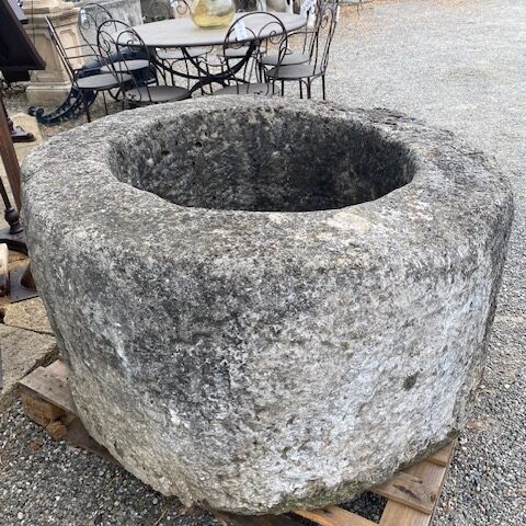 Pozzo Antico in Pietra