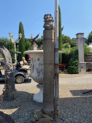 Colonna in Pietra Grande Gargoyl