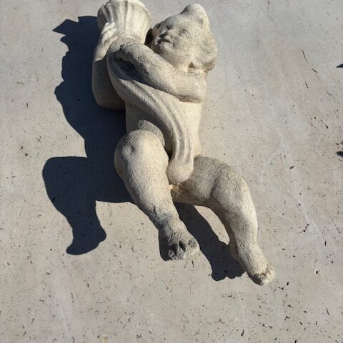 Putto Sinistro per Fontana