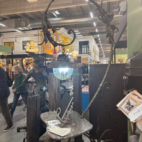 Lampada con Tavolo Dalì