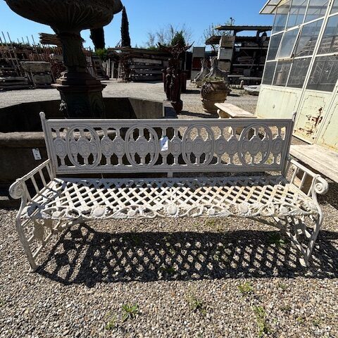 Panchina in Ghisa Latina