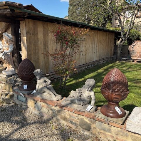 Coppia di Pigne in Ghisa