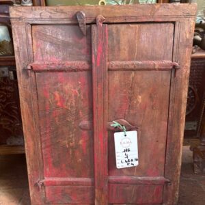 Finestrella in Legno con Specchio