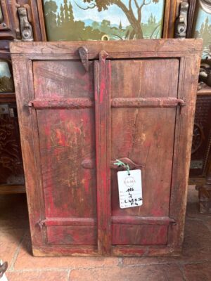 Finestrella in Legno con Specchio