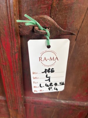 Finestrella in Legno con Specchio