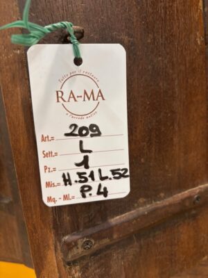 Finestrella in Legno con Specchio