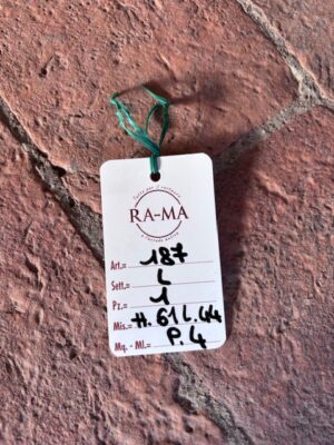 Finestrella in Legno con Specchio