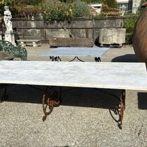 Piano Gigante in Travertino Capanni con Base in Ferro