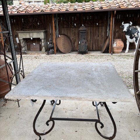 Piano Tavolo in Travertino Quadrato Classico Capanni