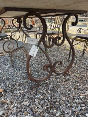 Base in Ferro Battuto