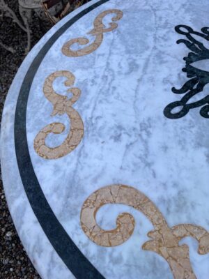 Piano Tavolo in Marmo con Intarsi