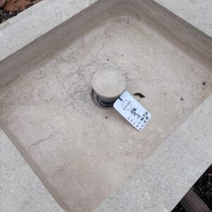 Acquaio a Due Buche in Travertino