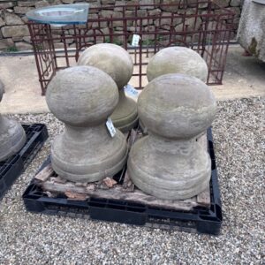 Coppia di Finali in Pietra