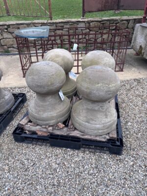 Coppia di Finali in Pietra