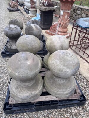 Coppia di Finali in Pietra