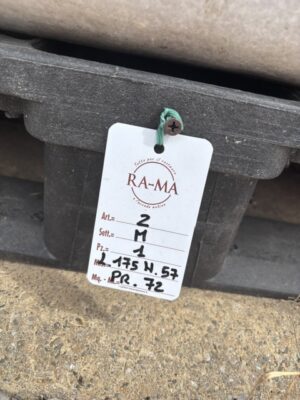 Vasca in Marmo con Anelli